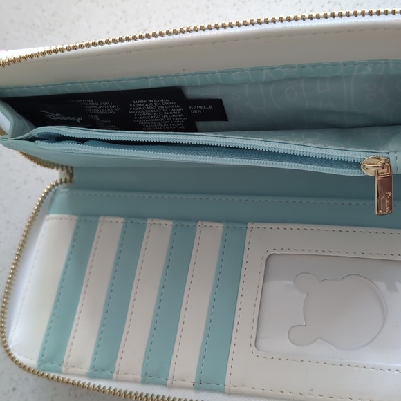 Loungefly Disney Winne The Pooh And Friends Wallet - Picture 4 of 4